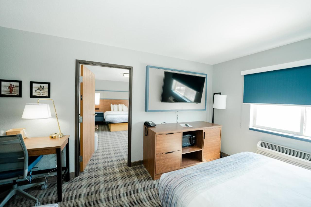 Americinn By Wyndham Tomahawk Ngoại thất bức ảnh