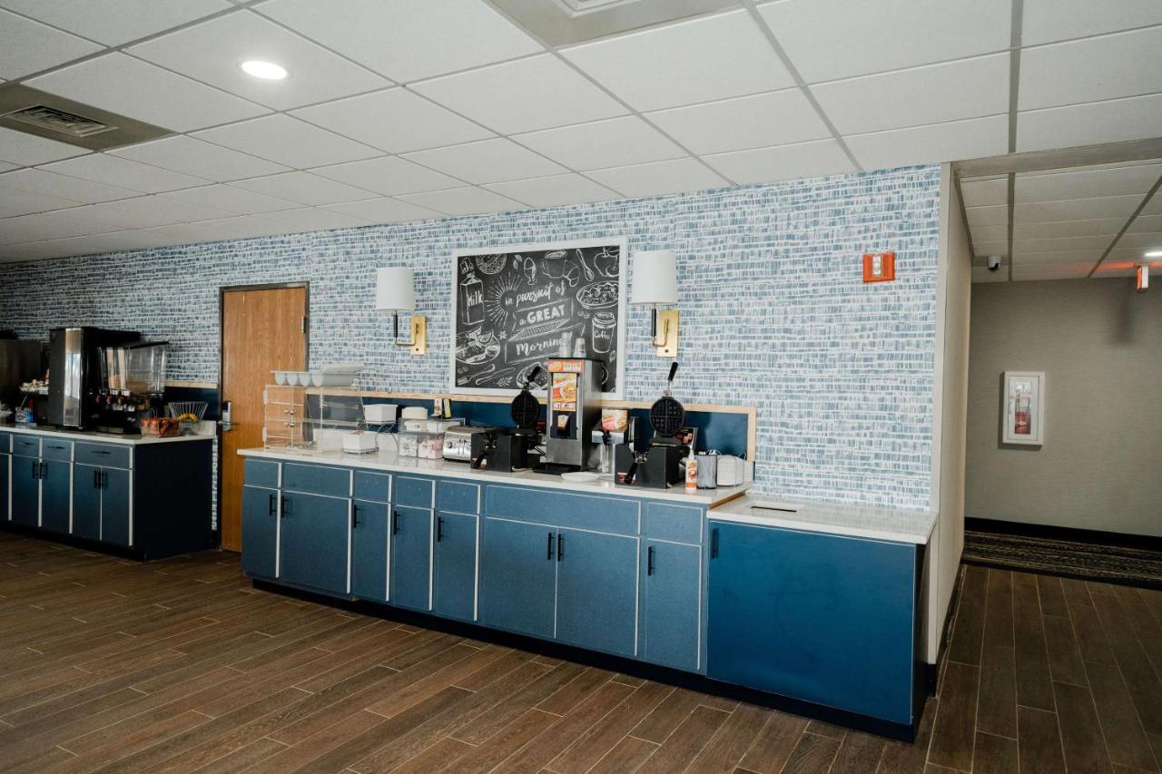 Americinn By Wyndham Tomahawk Ngoại thất bức ảnh